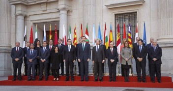 Foto de familia de la VI Conferencia de Presidentes Autonómicos