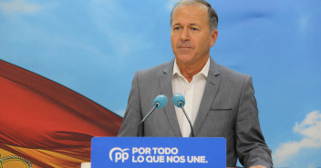 Miguel Marín pide a las Fuerzas y Cuerpos de Seguridad del Estado que “investiguen la procedencia y el origen de las ‘ingentes cantidades de dinero’ que maneja Coalición por Melilla en sus campañas electorales”. 