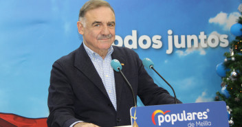 “Produce sonrojo ver cómo el Sr. Sánchez ha situado al pueblo español de rodillas ante las demandas independentistas, y pretende culpar a los demás de las iniciativas que él protagoniza”. “Nadie le ha empujado a ello