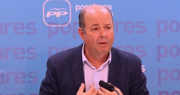 “Nuestra voluntad de seguir participando en órganos como la Comisión de Control va a ser directamente proporcional a la judicialización de los asuntos”