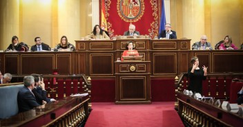 Juan José Imbroda preside la Comisión de Comunidades Autónomas del Senado