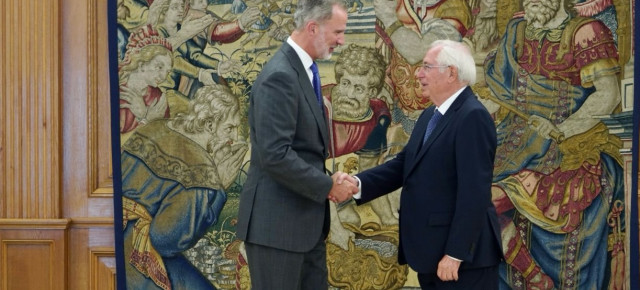 Juan José Imbroda es recibido por S.M el Rey Felipe VI, en Zarzuela. 