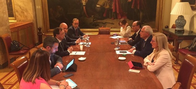 Reunión de los Gobiernos de Ceuta y Melilla en el Senado.