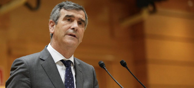 Antonio Román, en el Pleno del Senado, en una interpelación a la ministra de Sanidad