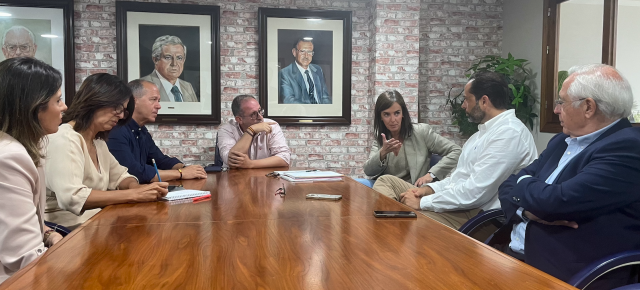 Reunión con el Ilustre Colegio de Médicos de Melilla. 