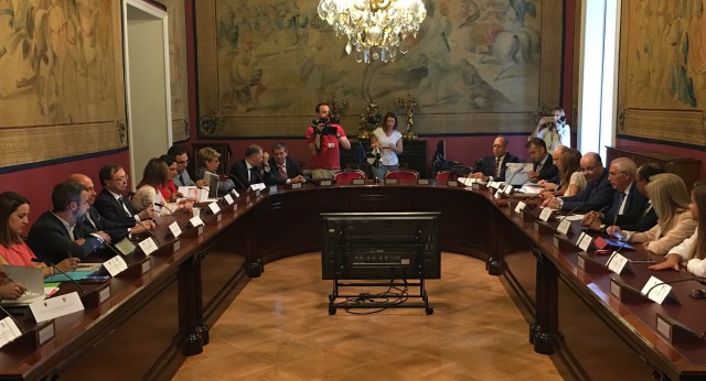 Reunión de Ceuta y Melilla en el Senado. 